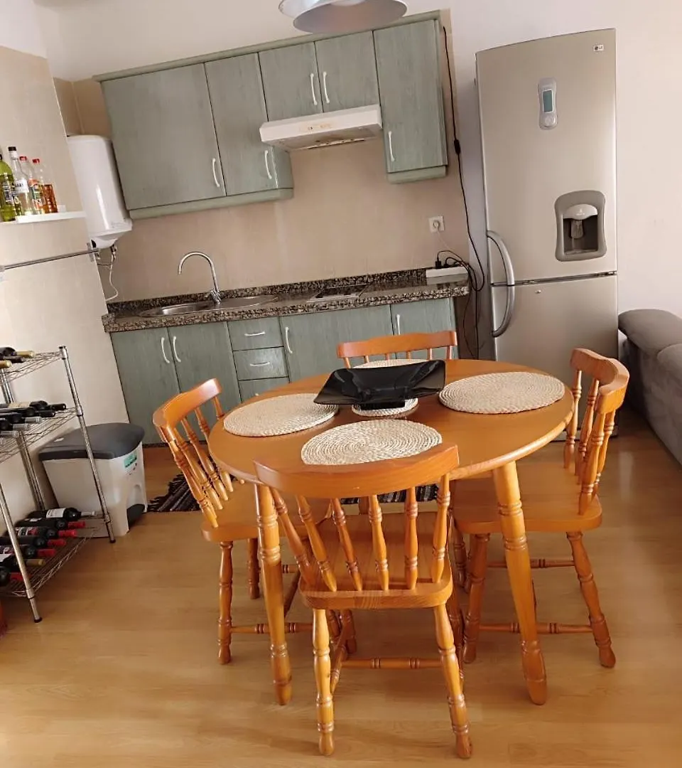 Appartamento La Margarita Villas Canarias - Bathroom And Kitchen Shared With The Host - Costa Adeje  Spagna